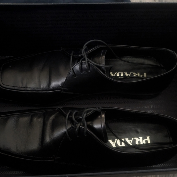 Prada Size 8 dress shoes - Picture 1 of 5